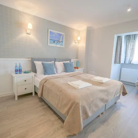 Marinus Old Town Apartment *